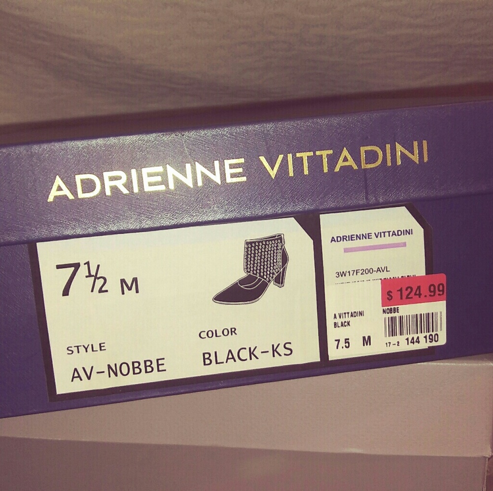 Adrianne Vittadini Boots